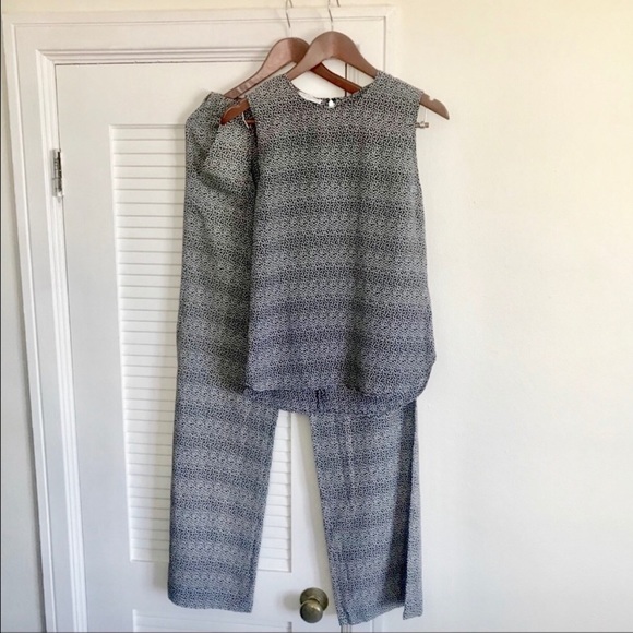 Equipment Other - Equipment Silk Top/Pants Set - Sleeveless Top (S) and Long Silk Pants Pants (XS)